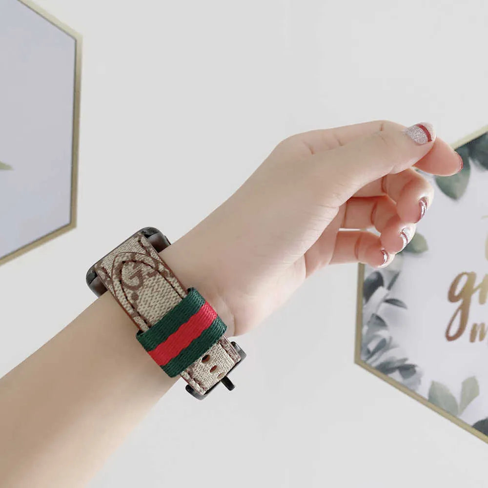 Custom Louis Vuitton Apple Watch Band – MagSafe Premium Phone Case