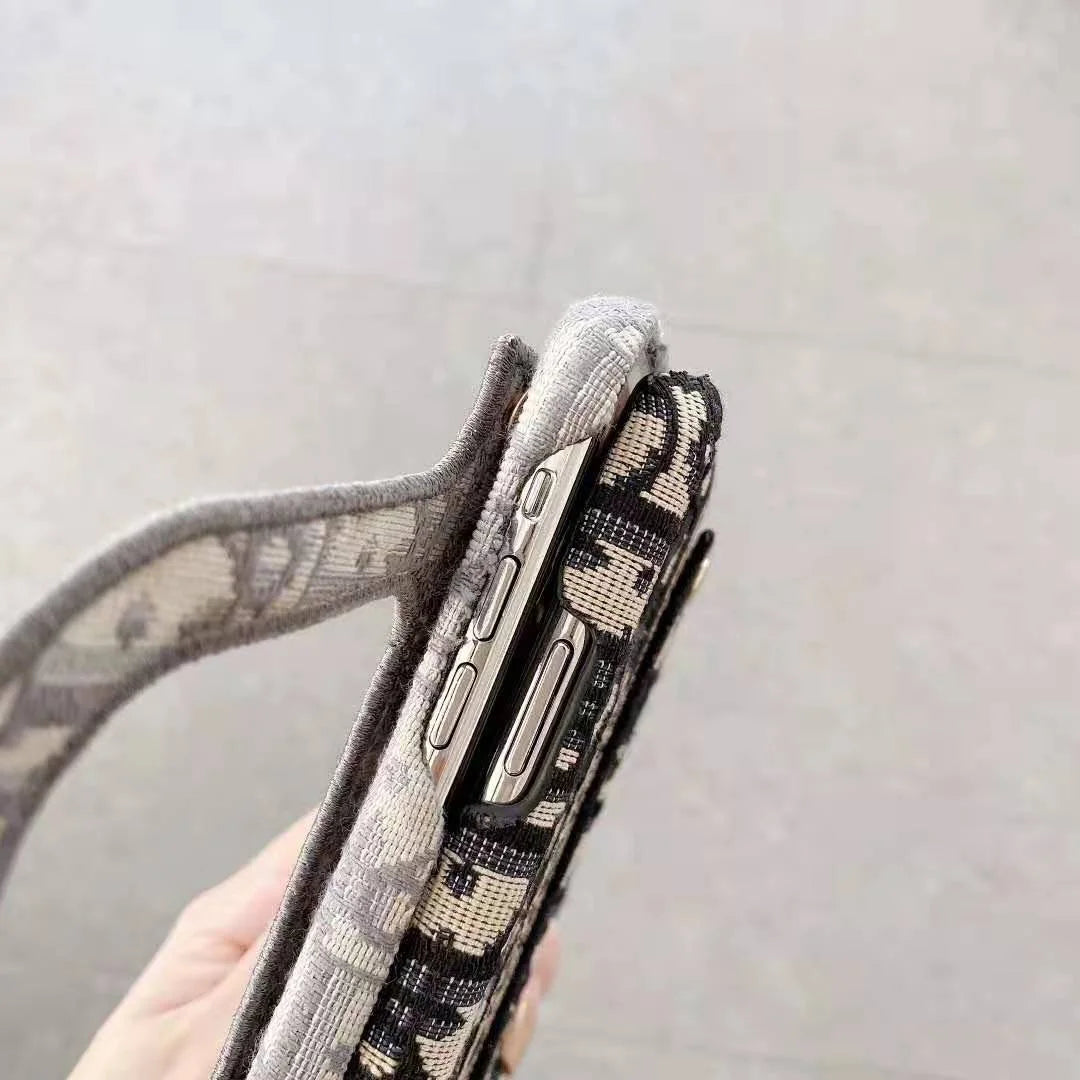 Dior Phone Case Iphone 15 – Protective Shockproof Phone Case