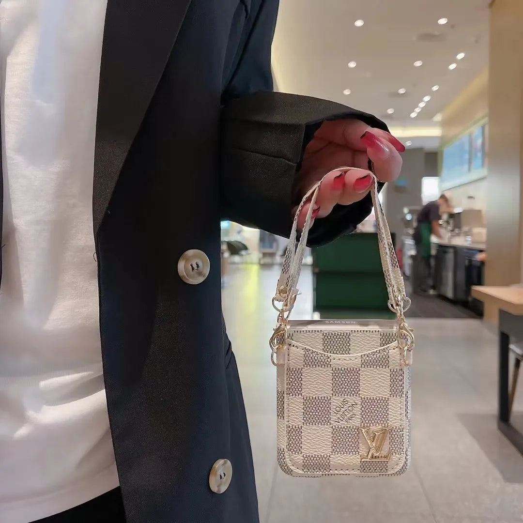 Galaxy Z Flip 4 Case – MagSafe Premium Phone Case