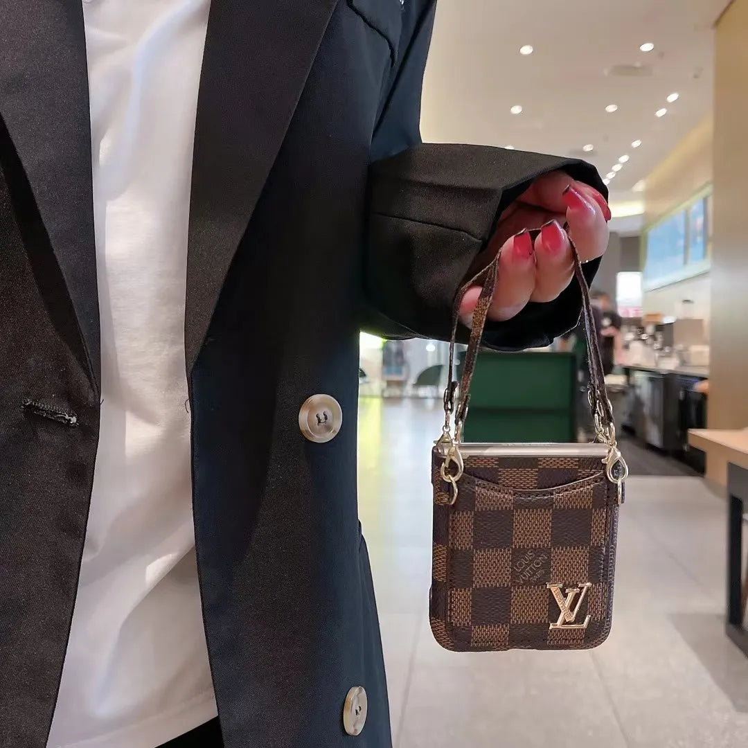 Galaxy Z Flip 4 Case – MagSafe Premium Phone Case