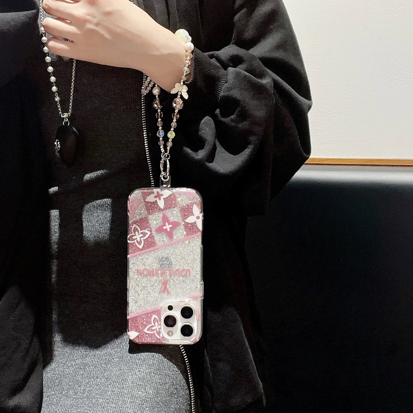 Designer Louis Vuitton Iphone 16 case – Protective Shockproof Phone Case