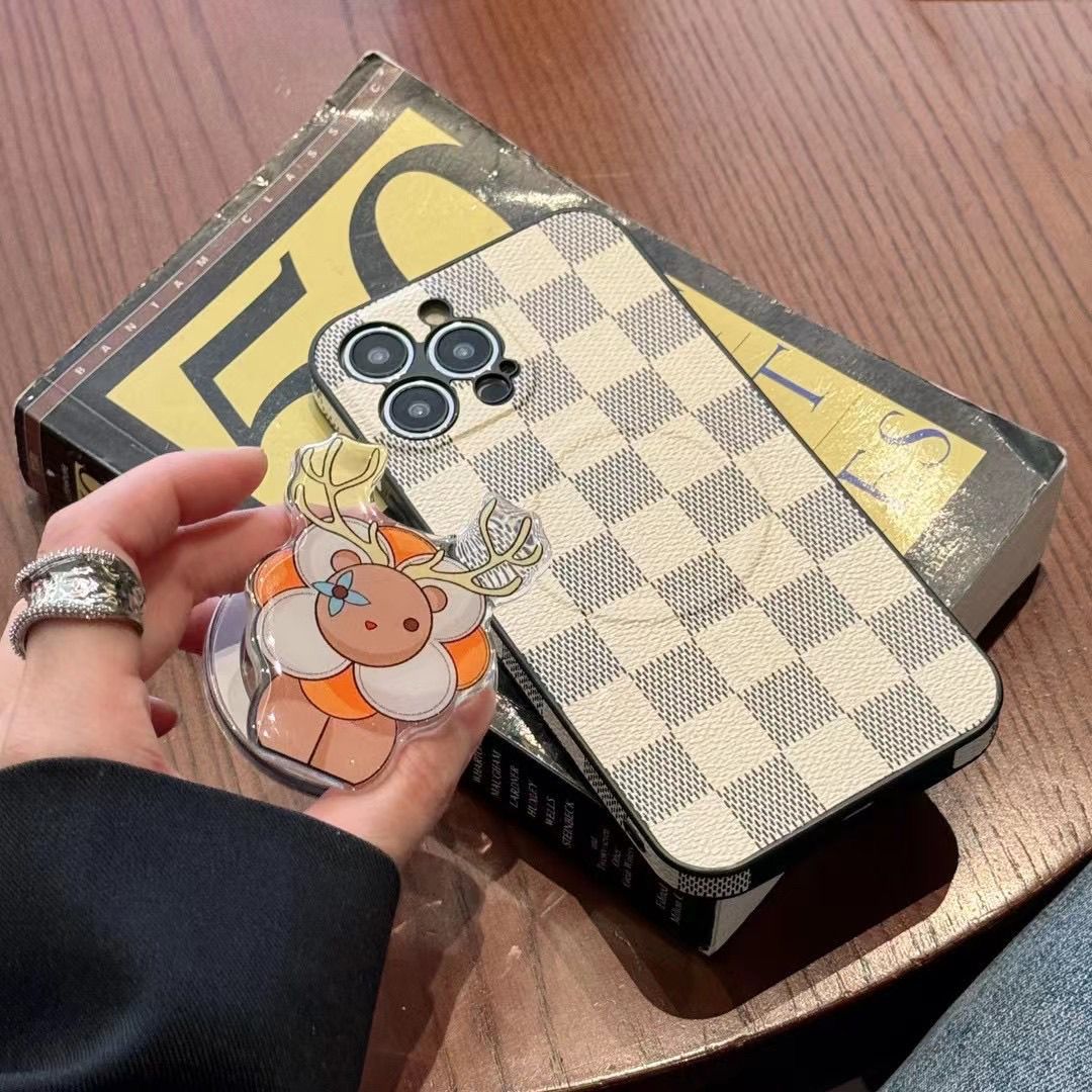 Louis Vuitton Luxury Magsafe iPhone case – Luxury Designer Phone Case