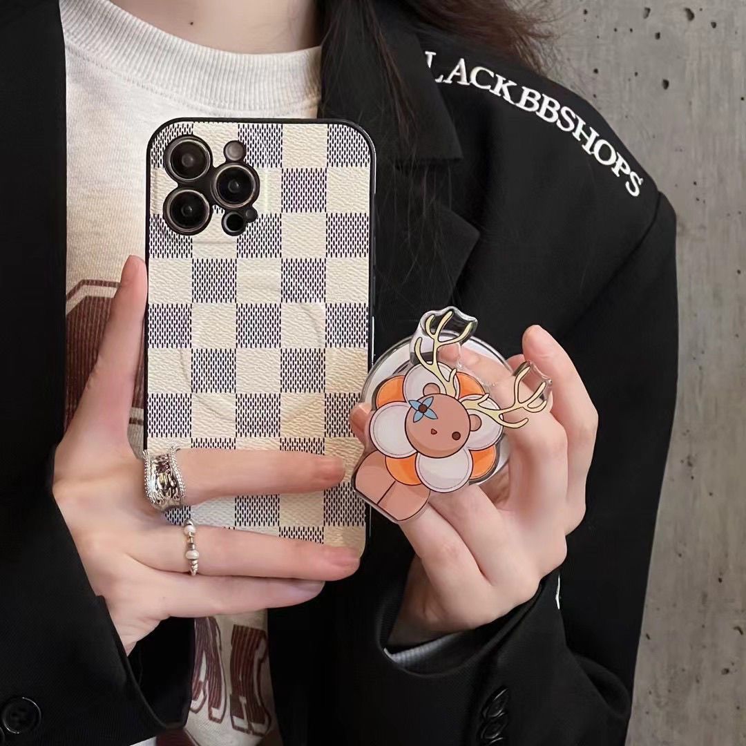 Louis Vuitton Luxury Magsafe iPhone case – Luxury Designer Phone Case