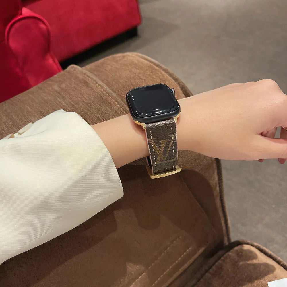 LV Luxury Apple Watch Bands Louis Vuitton – Slim Clear Phone Case