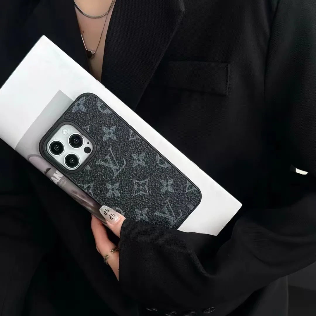 Louis Vuitton Apple leather phone case – Slim Clear Phone Case