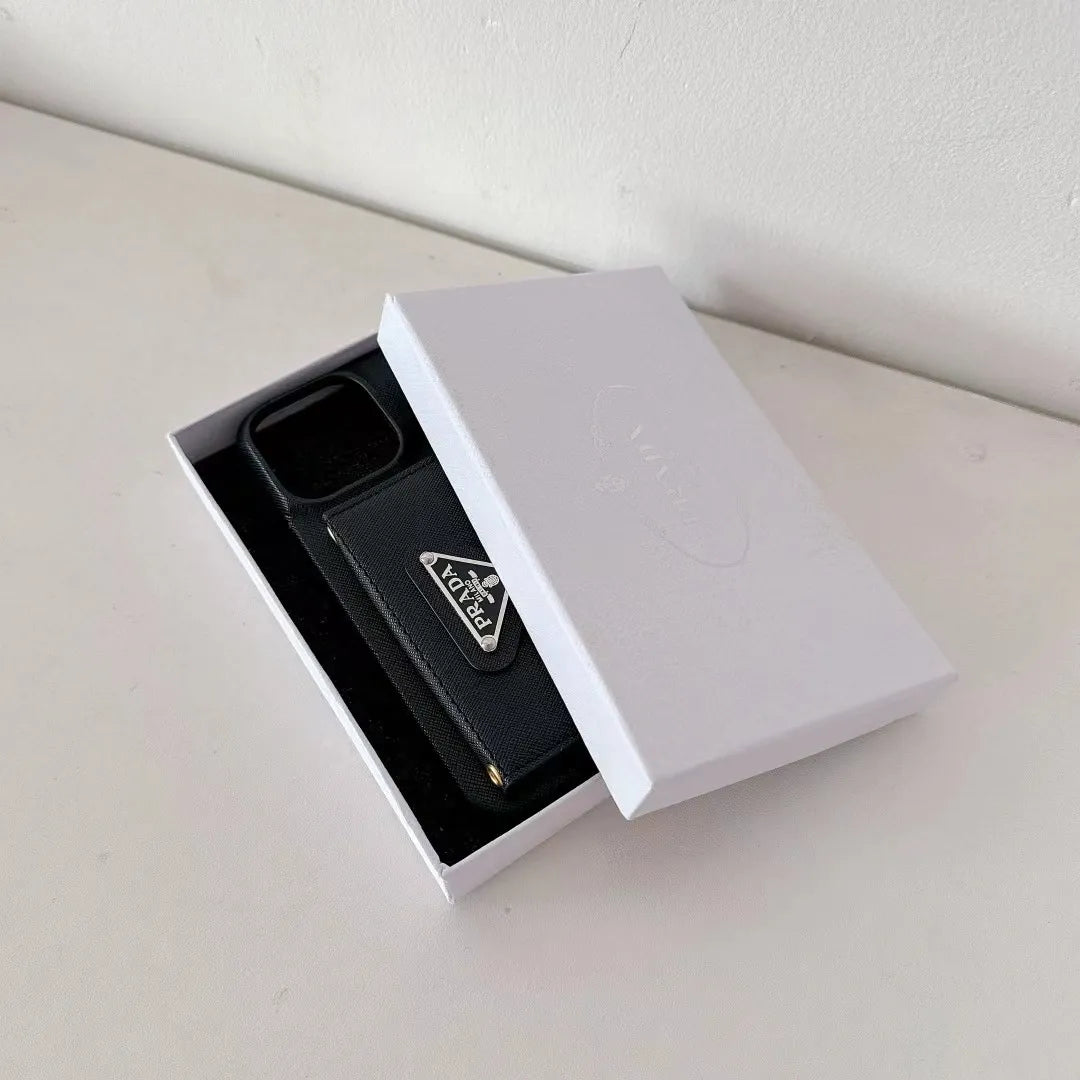 Prada Iphone 17 Pro Max Case – Slim Clear Phone Case