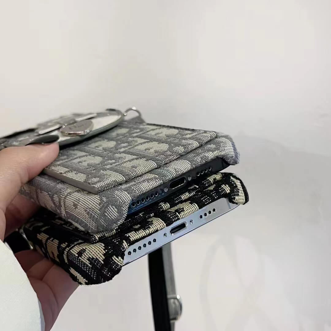 Dior Card Holder With Chain – MagSafe Premium Phone Case