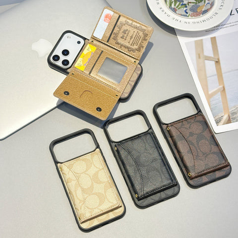 Image of Coach iPhone 13 – Slim Clear Phone Case