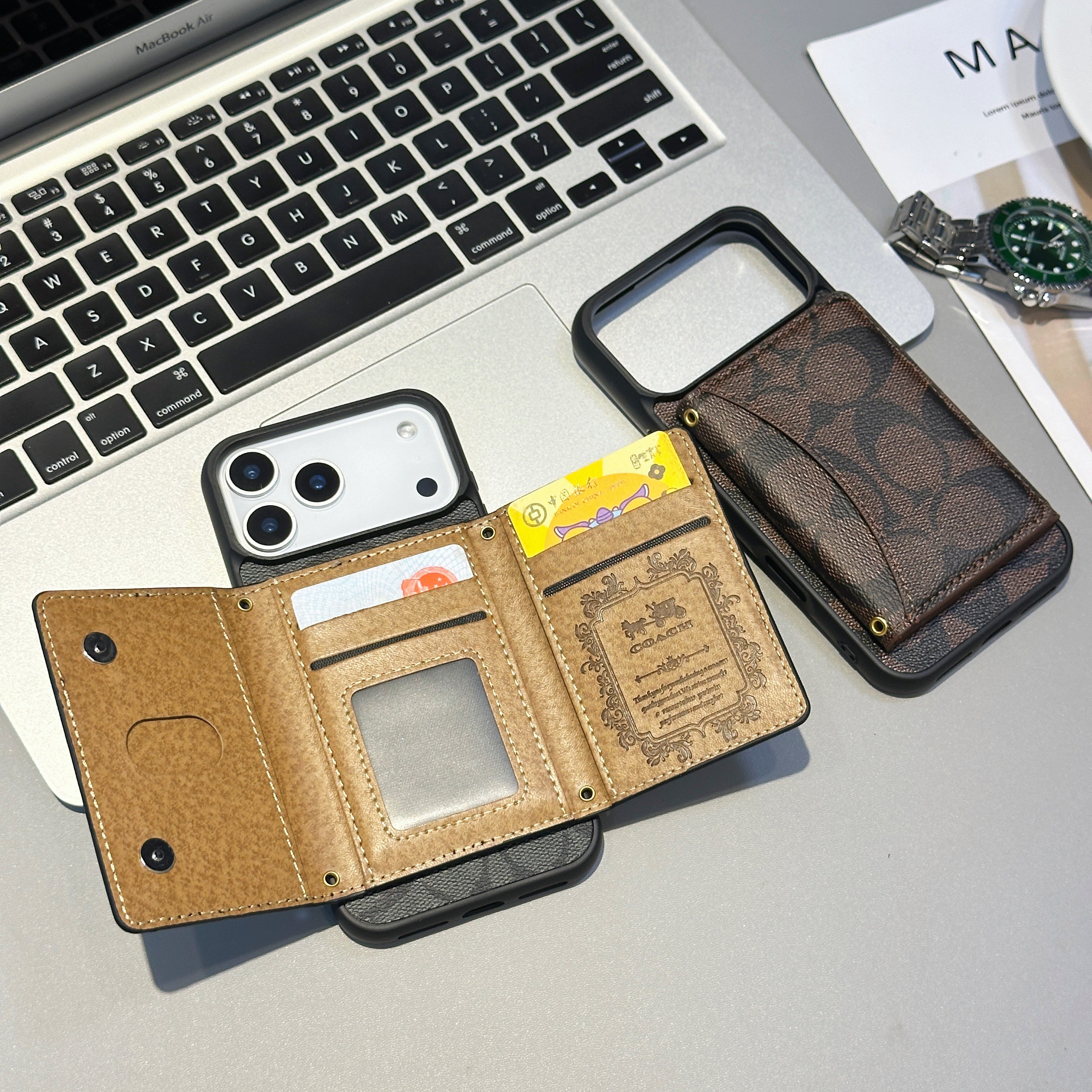 Coach iPhone 15 Pro Max – Slim Clear Phone Case