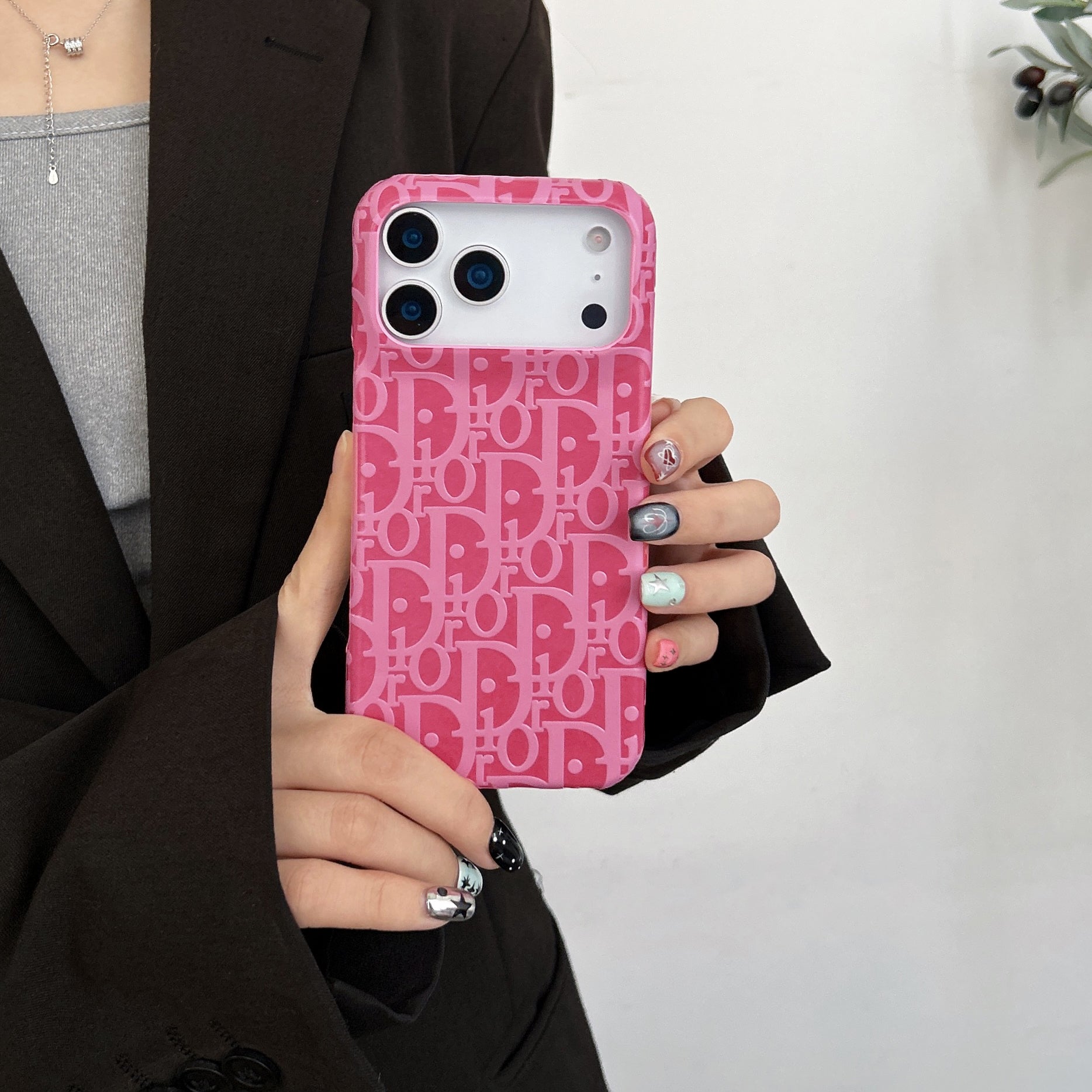Dior iPhone 17 Pro Max – Luxury Designer Phone Case