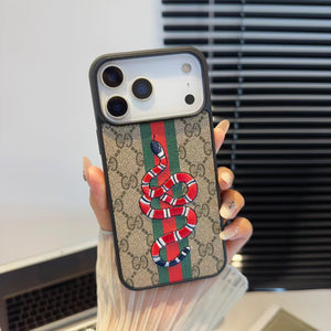 Gucci iPhone 17 – Luxury Designer Phone Case