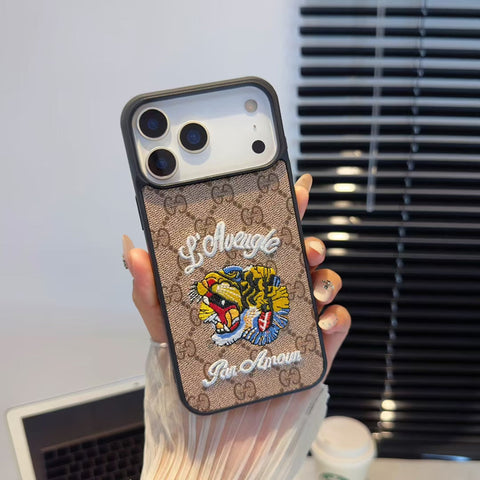 Image of Gucci iPhone 14 – MagSafe Premium Phone Case