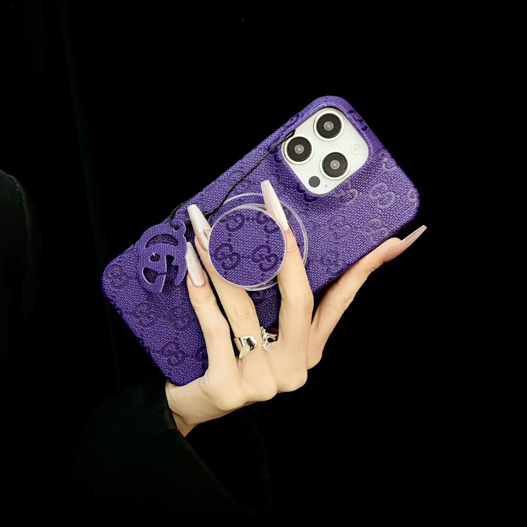 Gucci iPhone 15 Pro Max – Slim Clear Phone Case