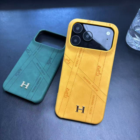 Image of Hermes iPhone 13 – MagSafe Premium Phone Case