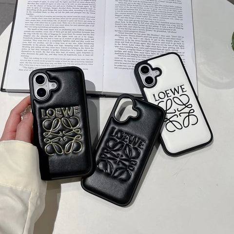 Image of Loewe iPhone 13 – MagSafe Premium Phone Case