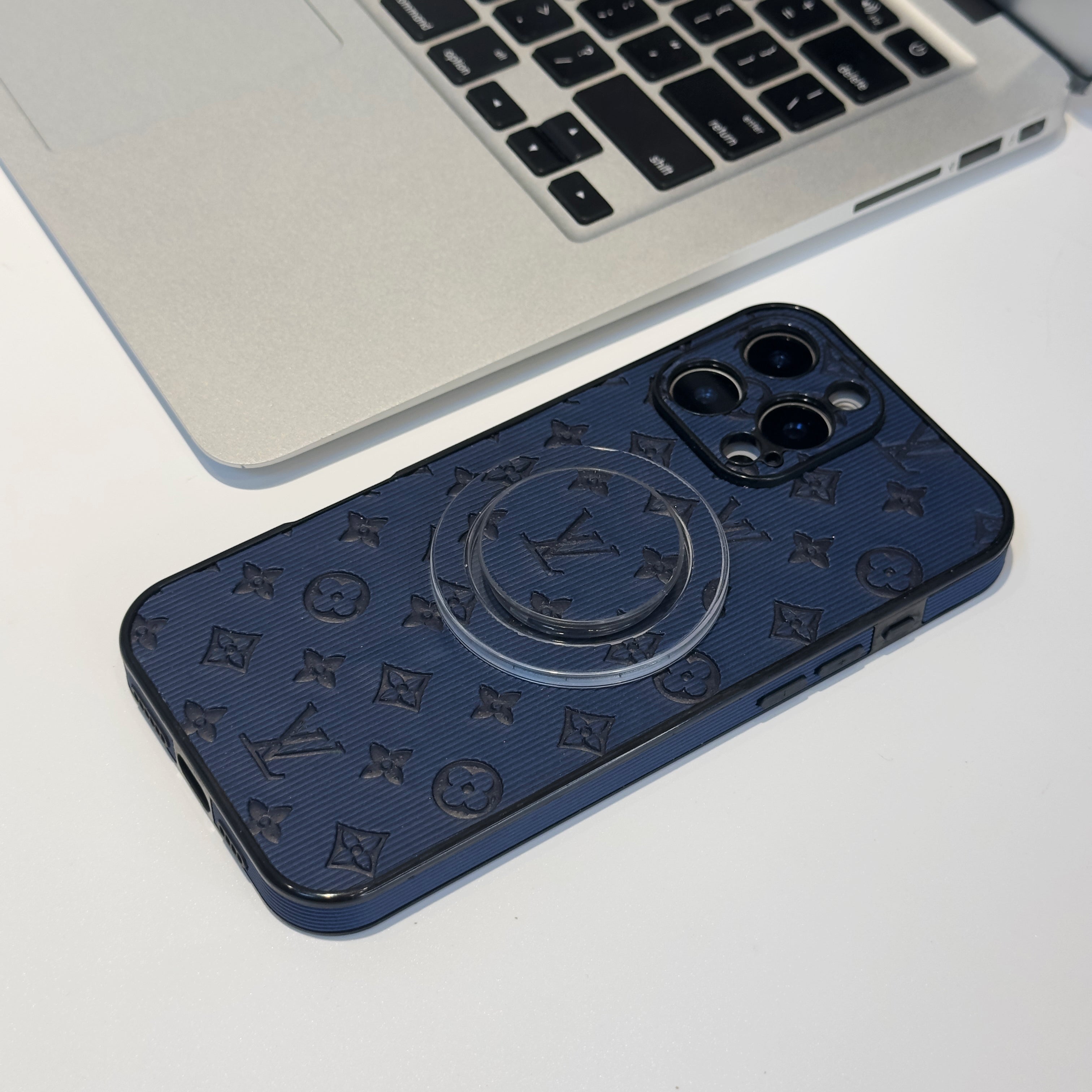 Louis Vuitton iPhone 14 – MagSafe Premium Phone Case