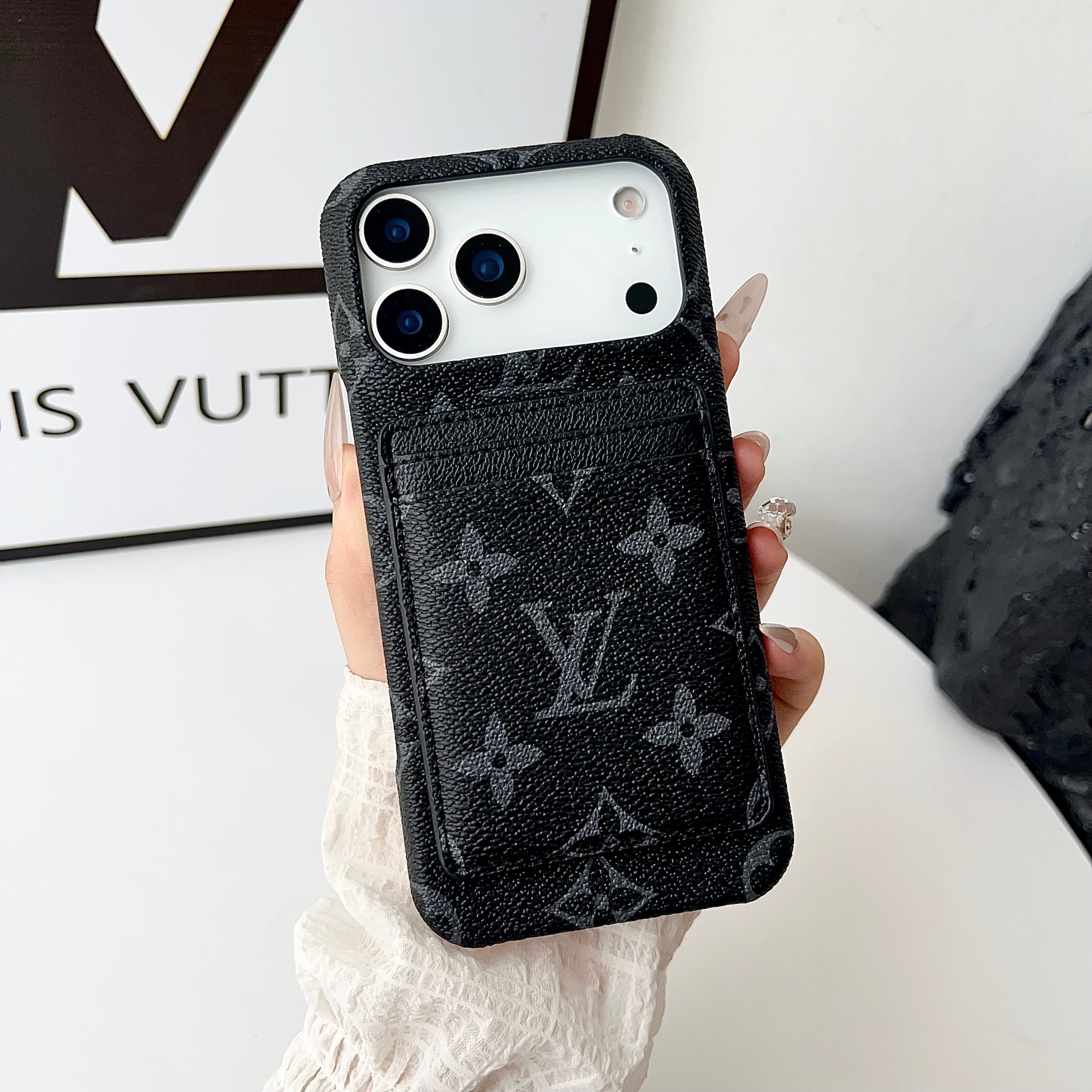 Louis Vuitton iPhone 16 – MagSafe Premium Phone Case