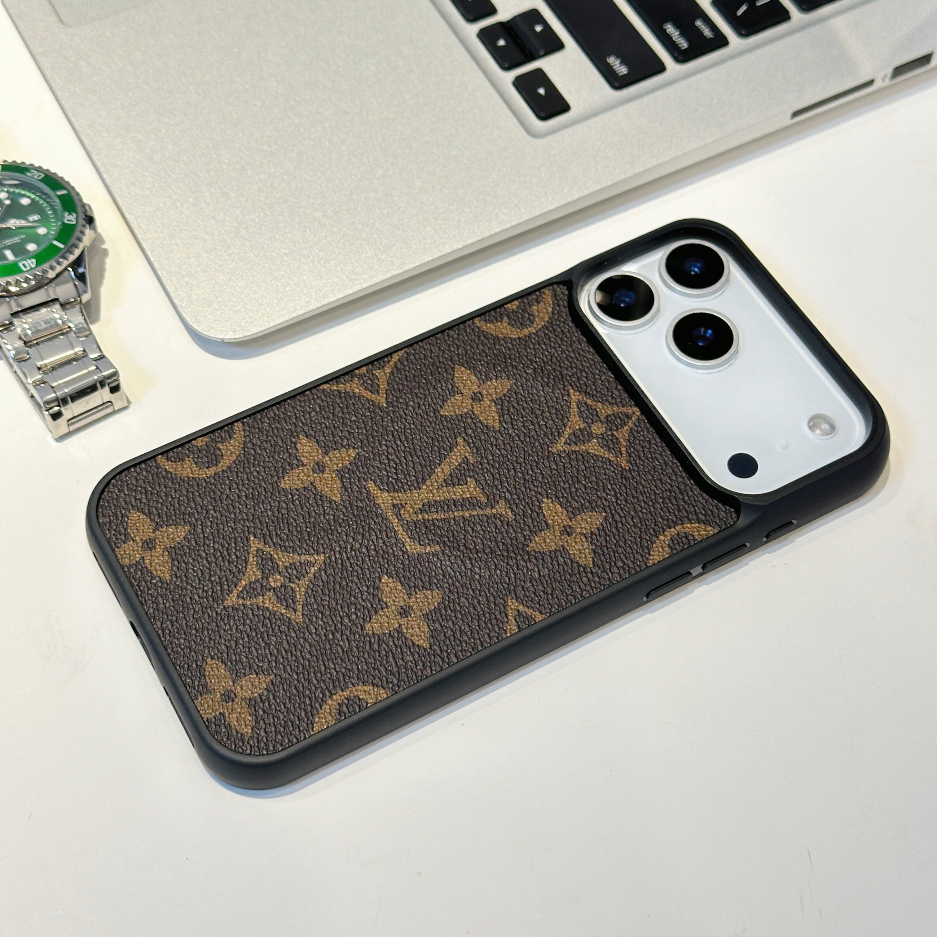 Louis Vuitton iPhone 16 Pro – Slim Clear Phone Case