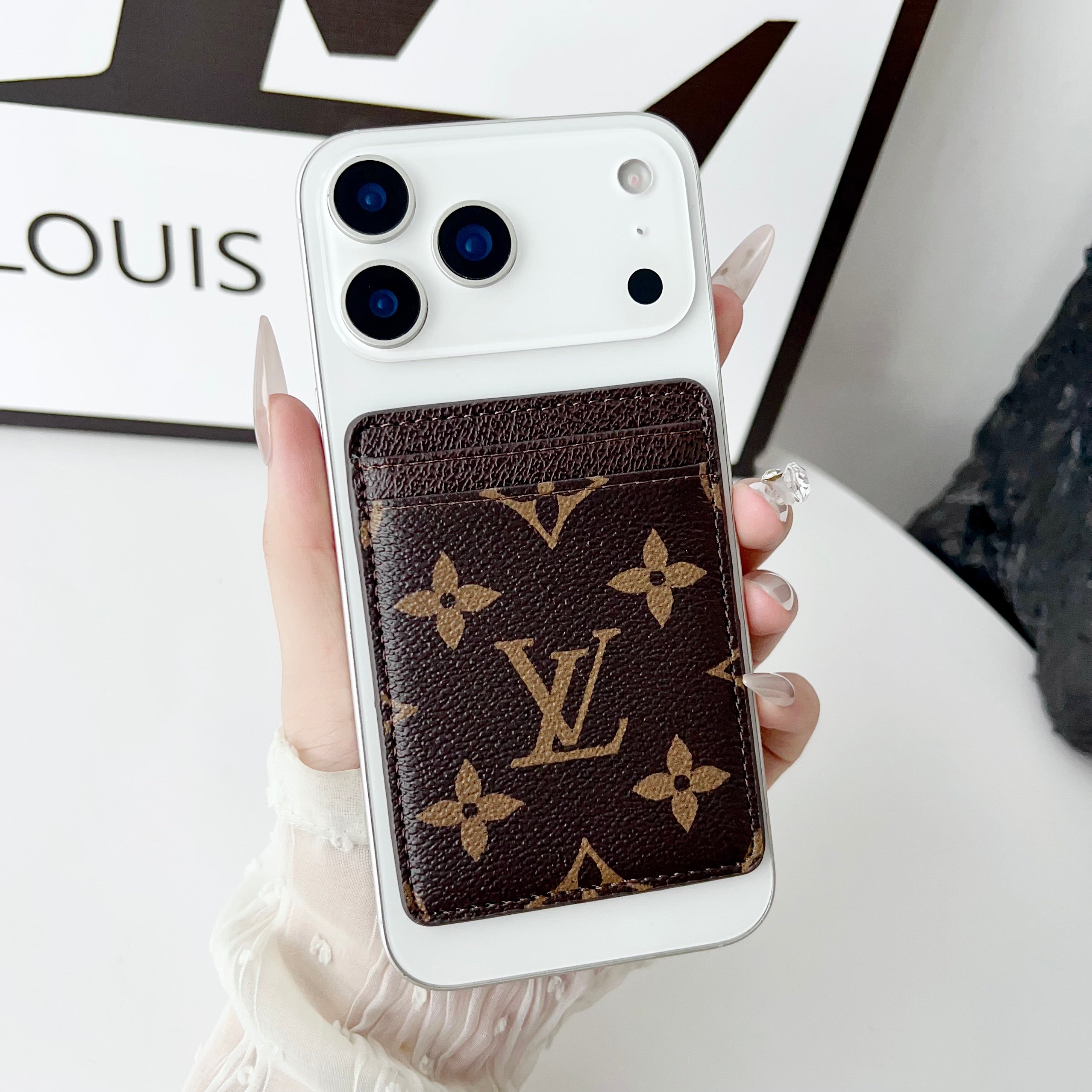 Louis Vuitton iPhone 16 – Slim Clear Phone Case
