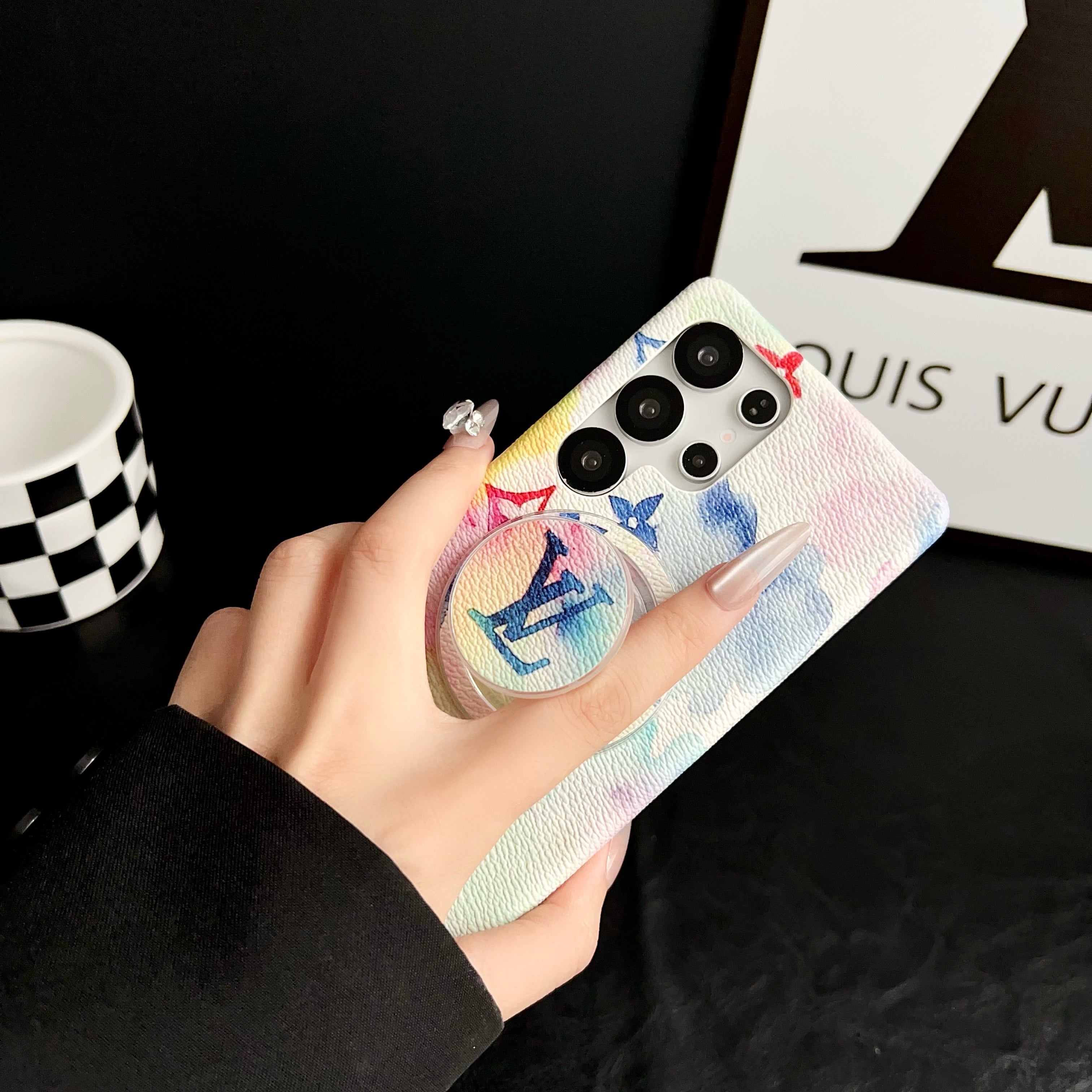 Louis Vuitton iPhone 17 – MagSafe Premium Phone Case