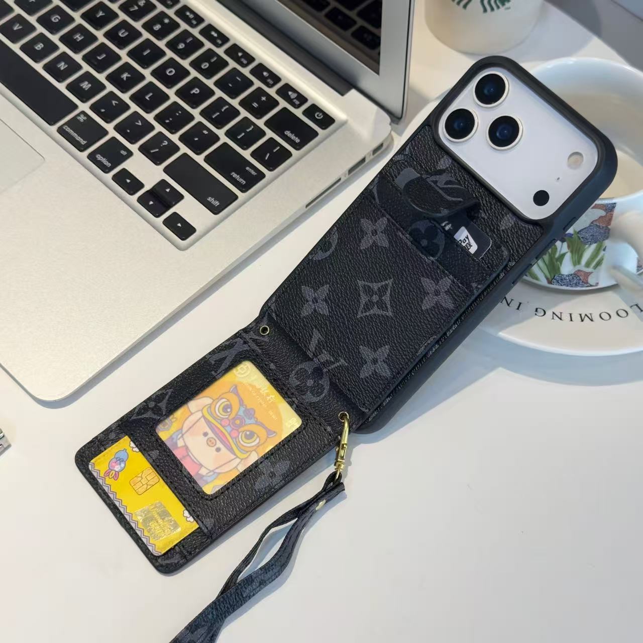 Louis Vuitton iPhone 15 – MagSafe Premium Phone Case